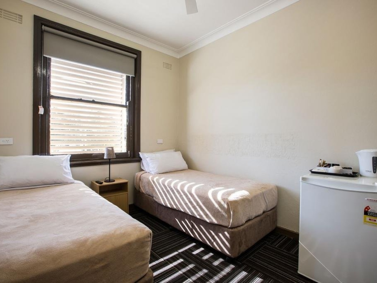Toongabbie Hotel