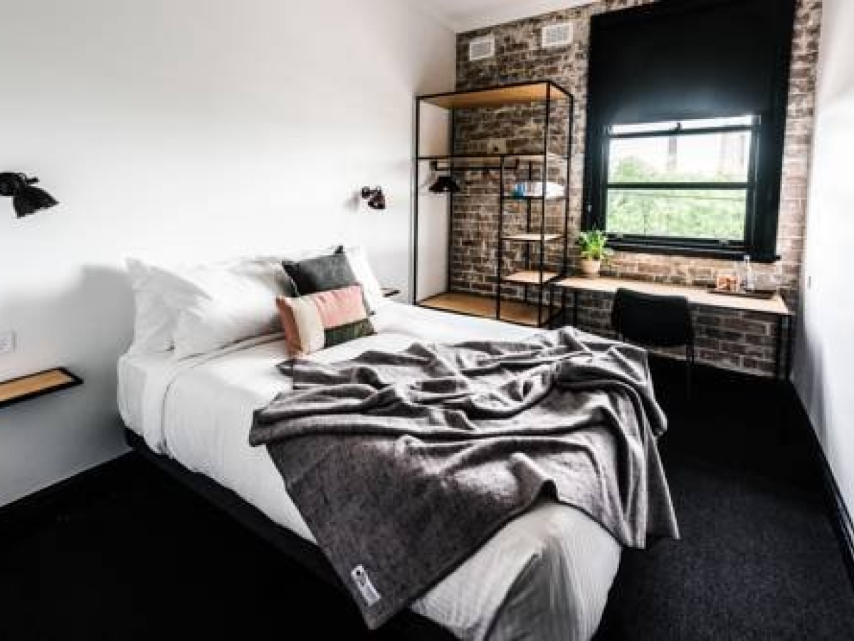 Sydney Park Hotel