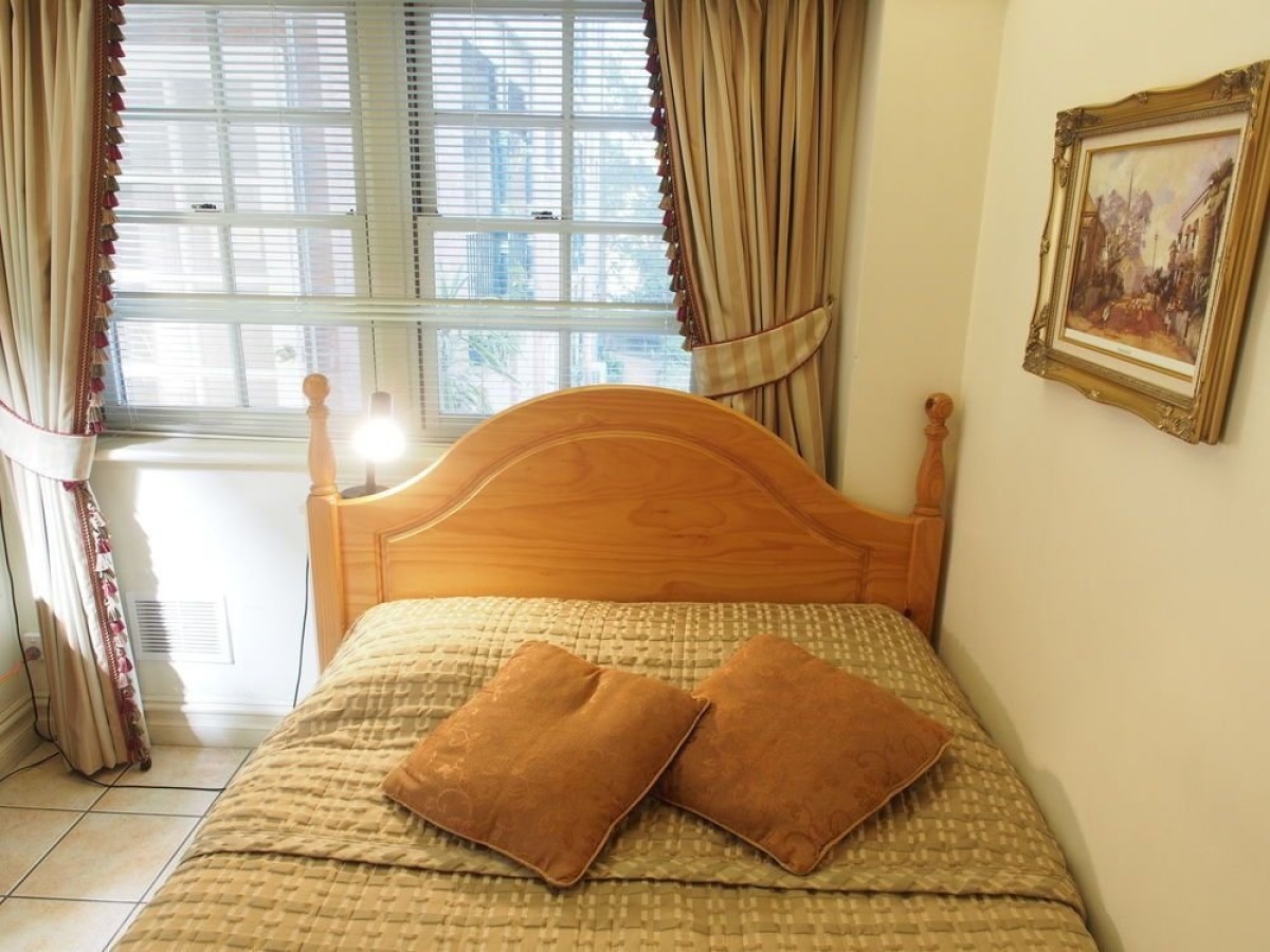 Charrington Hotel