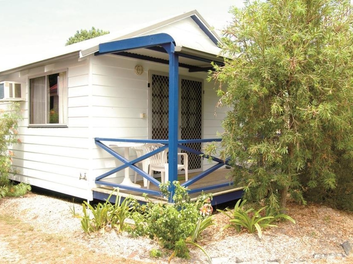 Smugglers Cove Holiday Village
