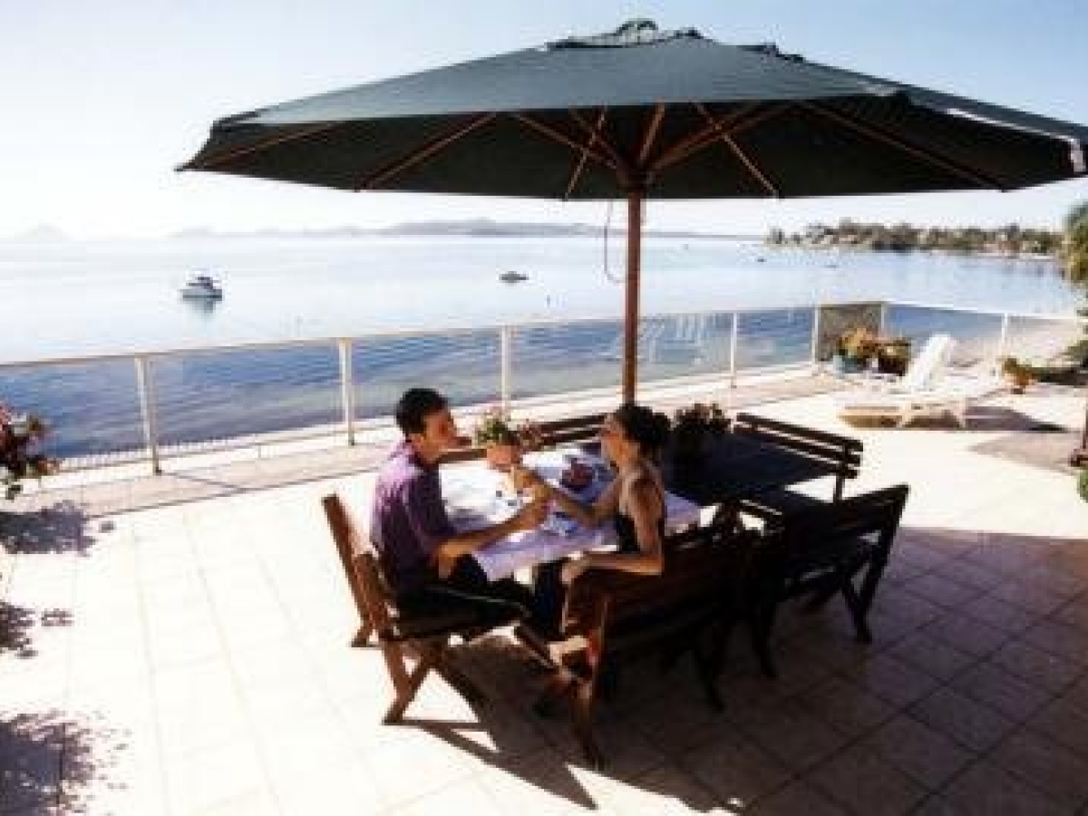 The Mitchells Waterfront Bed & Breakfast