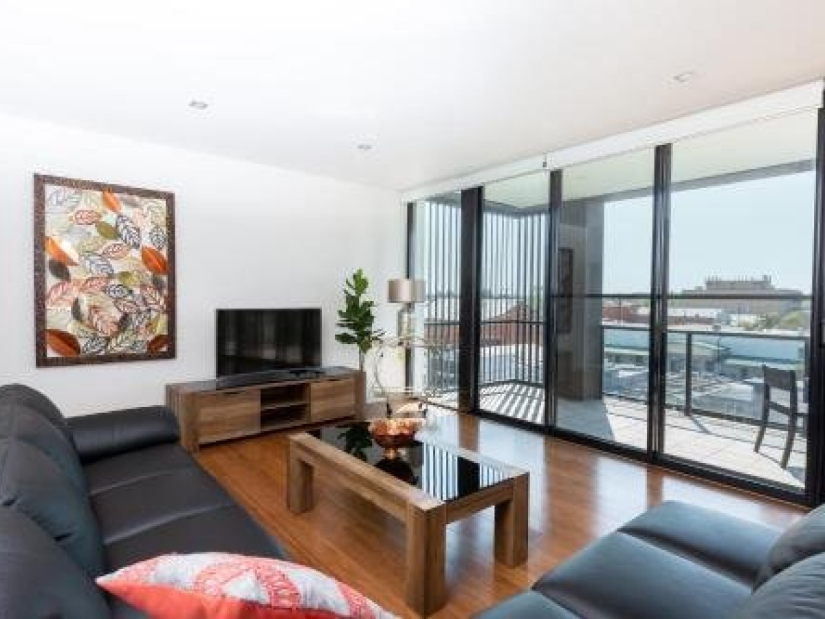 4 Bedroom Luxury City Penthouse Apartment