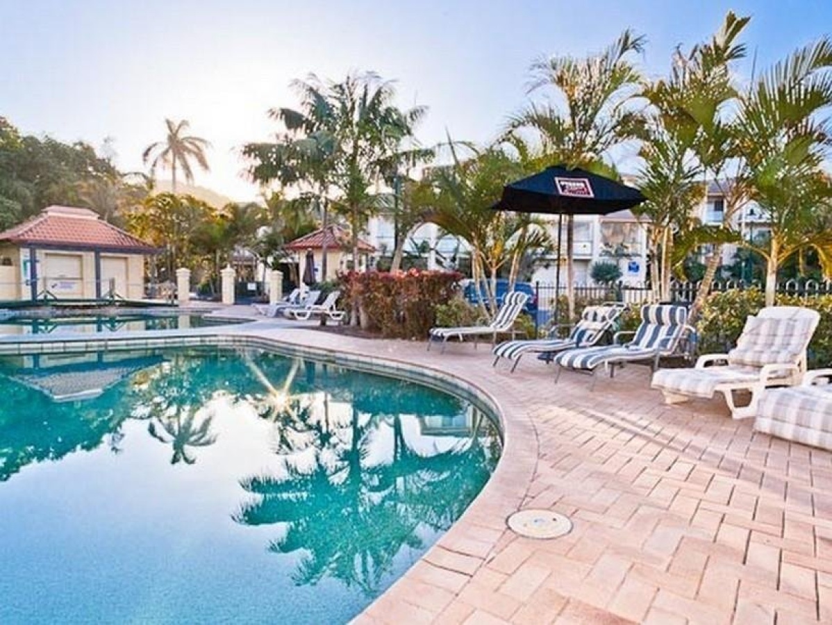 Aqualuna Beach Resort