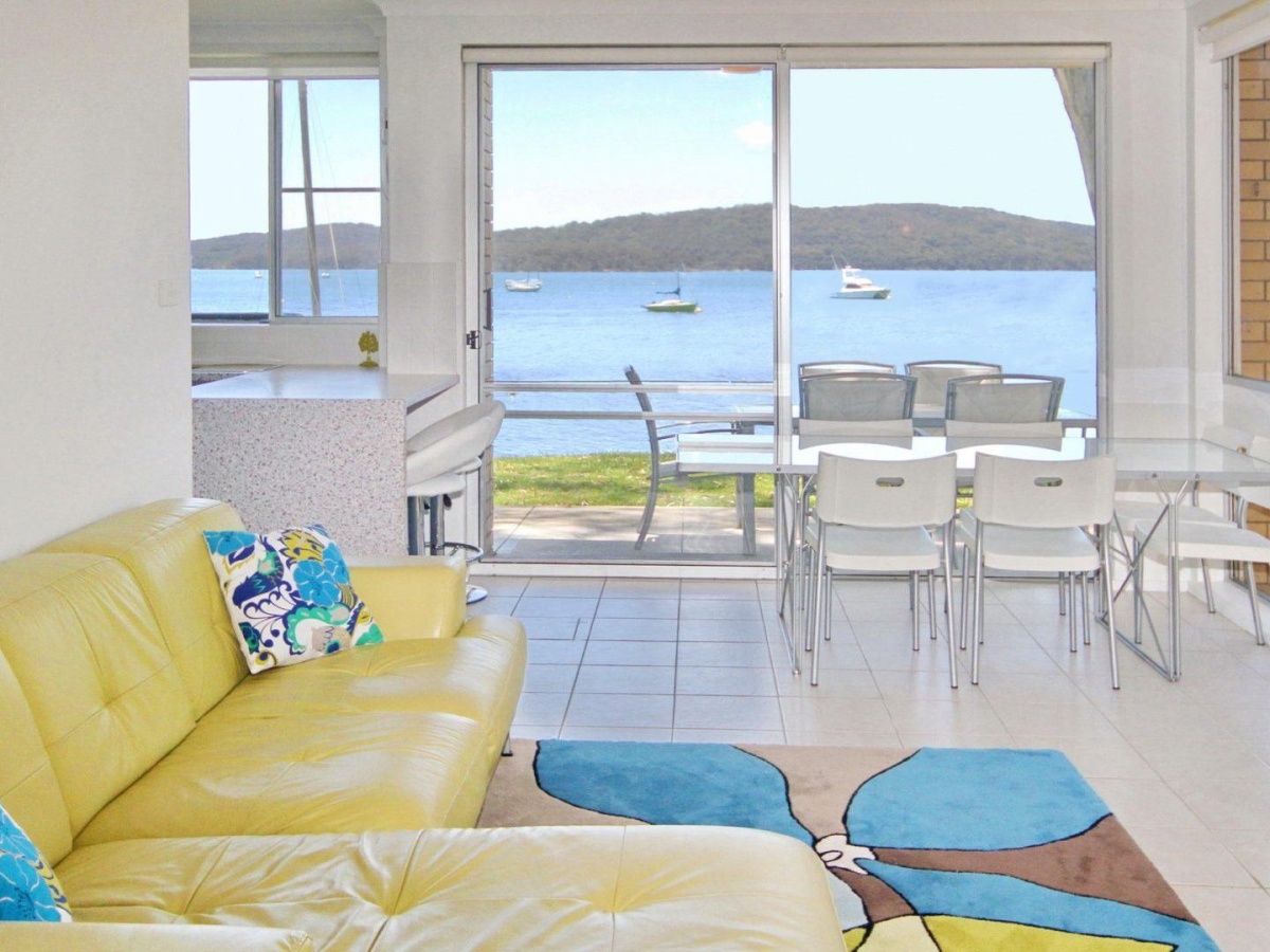 2-Bedroom Apartment -Kooringal, Unit 8/105 Soldiers Point Road