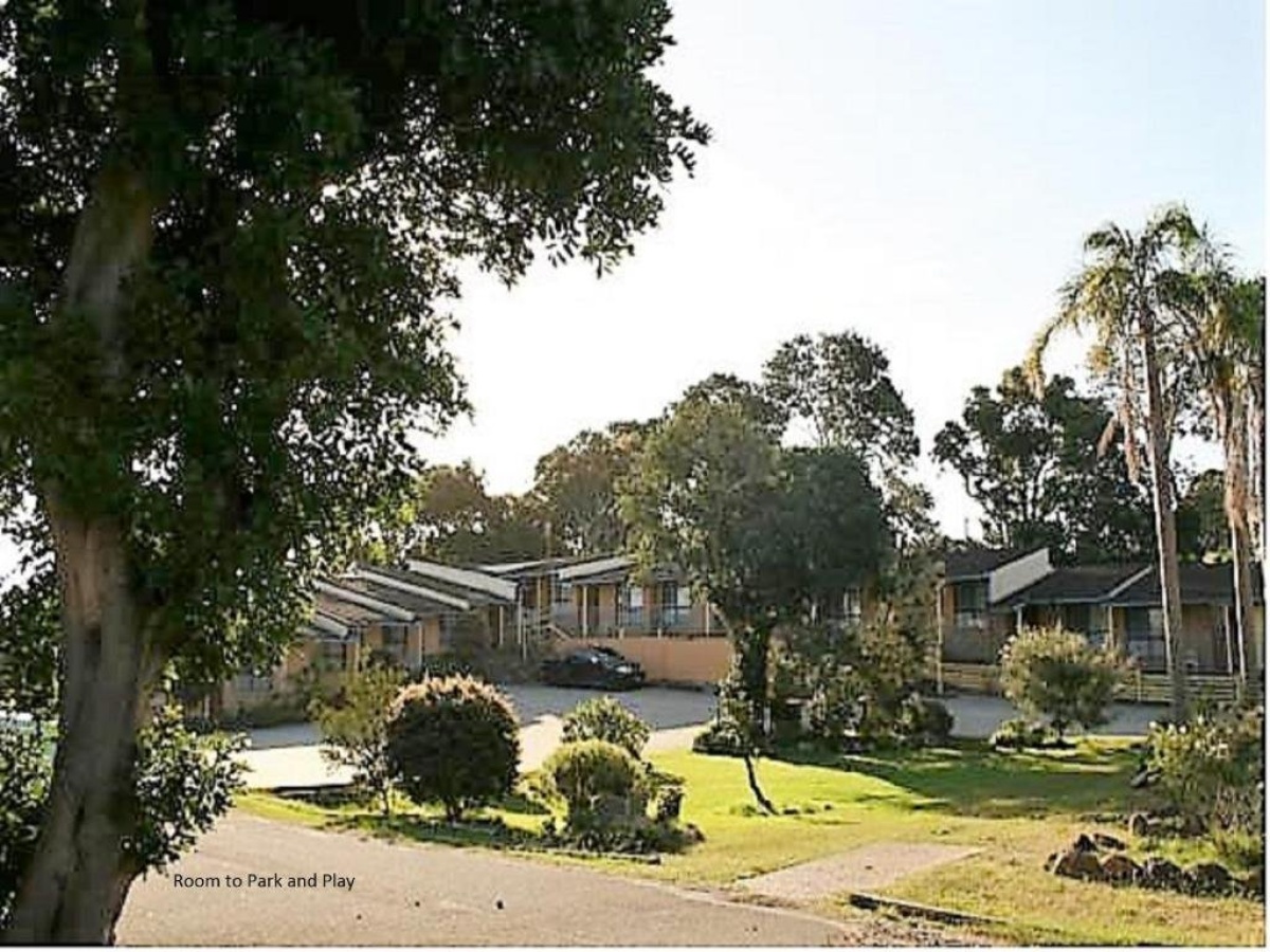 Fern Bay Motel