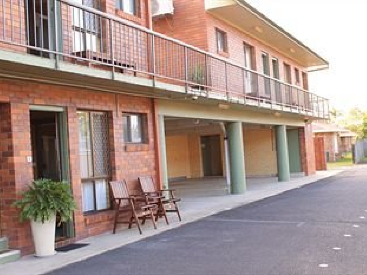 Coast Inn Motel