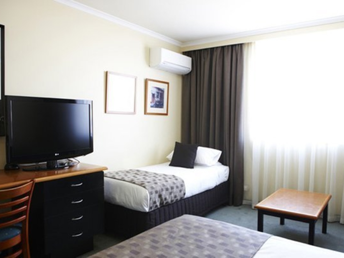 Mercure Albury