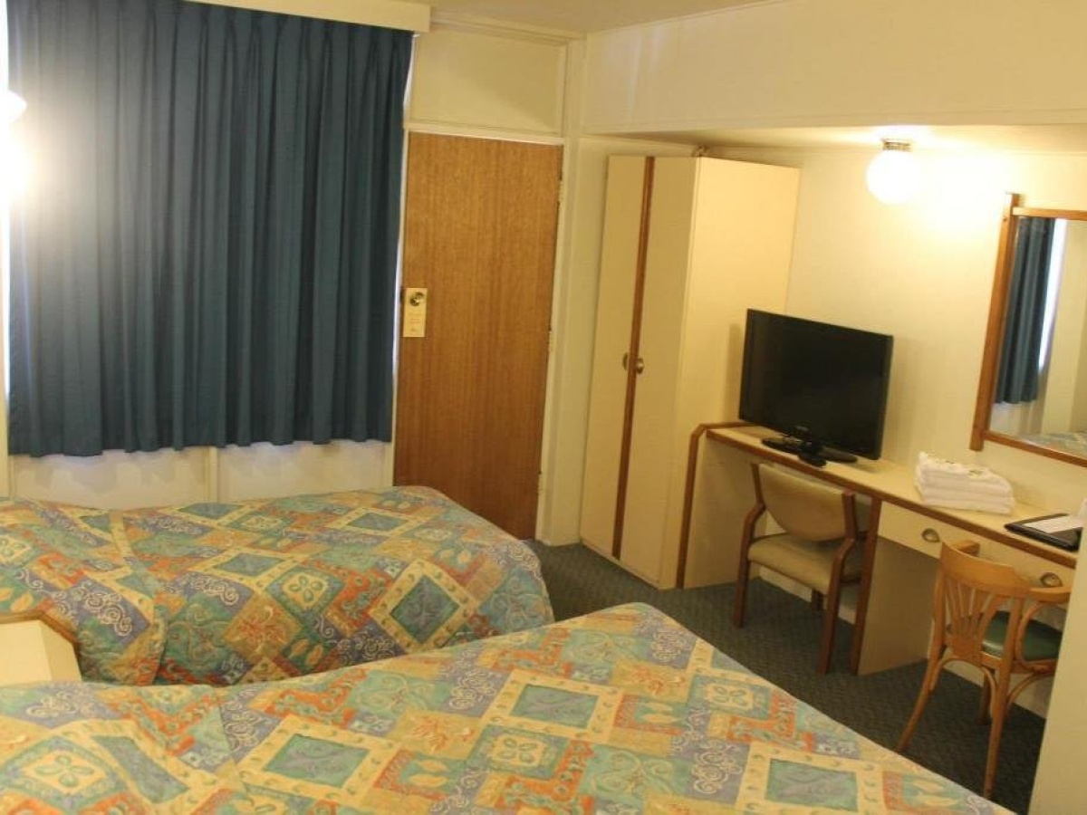 Astor Hotel Motel