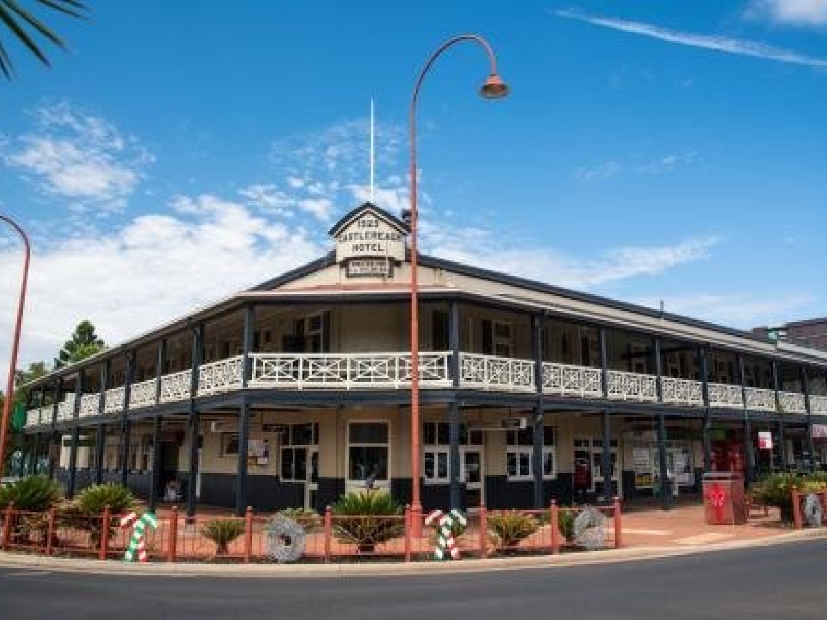 Castlereagh Hotel