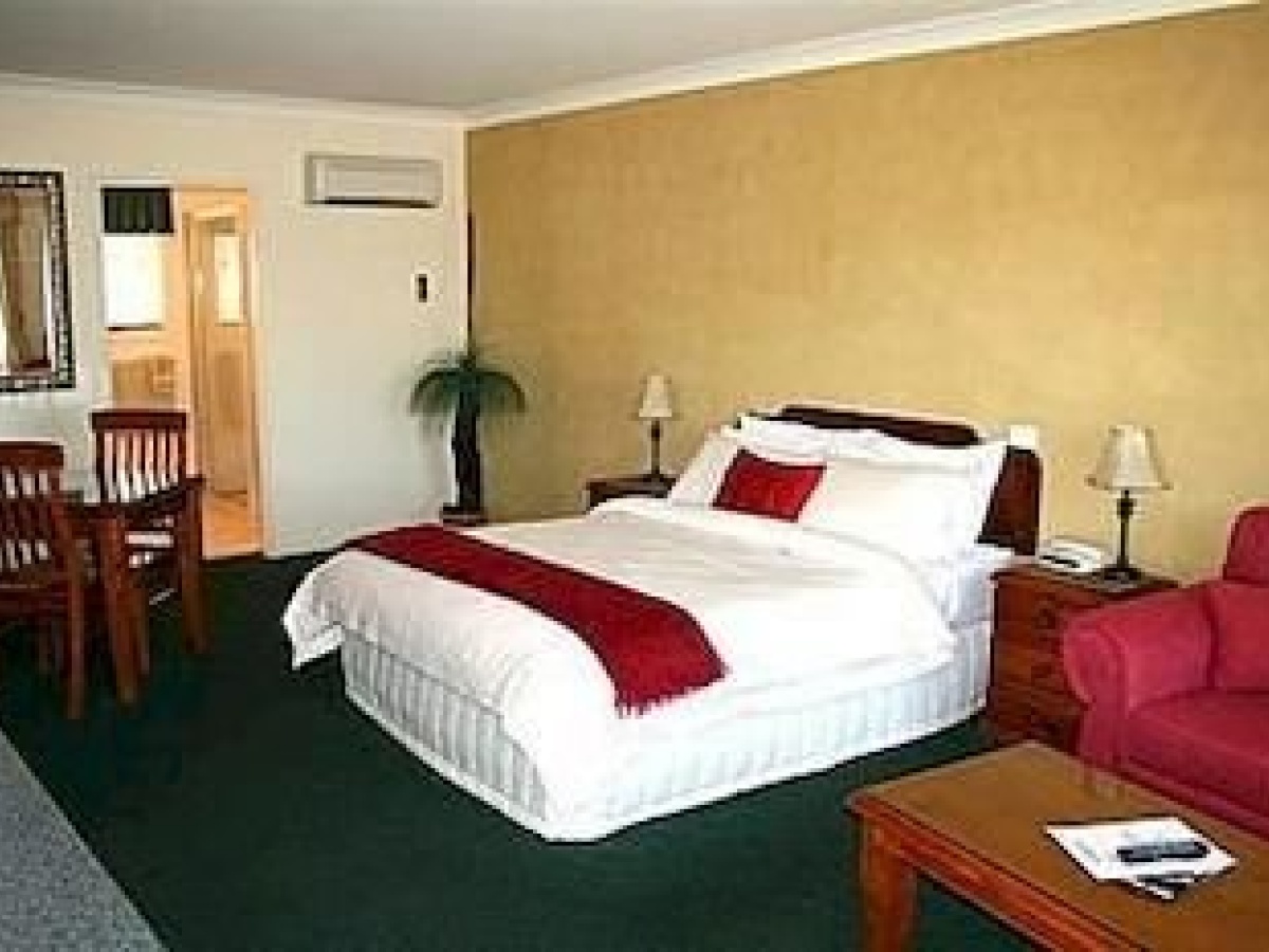Maynestay Motel