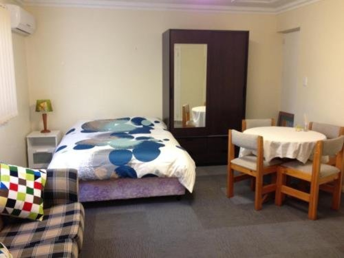 Thornleigh garden view, comfortable & tranquil