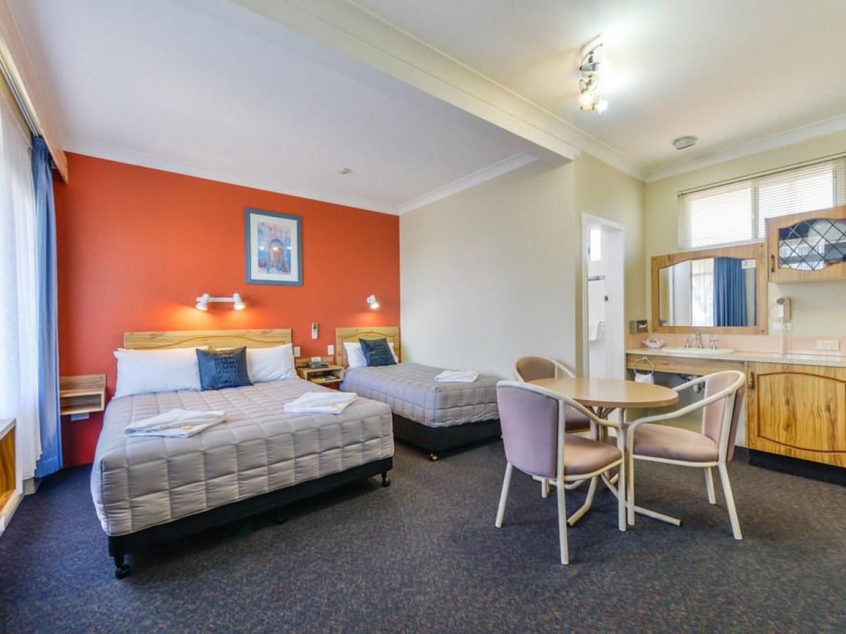 City One Apartment