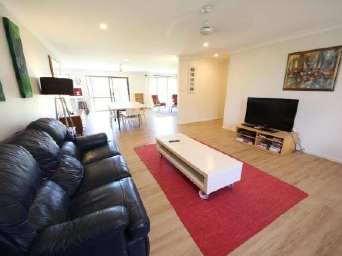 Barefoot Bungalow at Hat Head