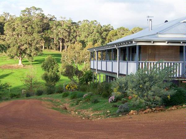Blue House Bed & Breakfast