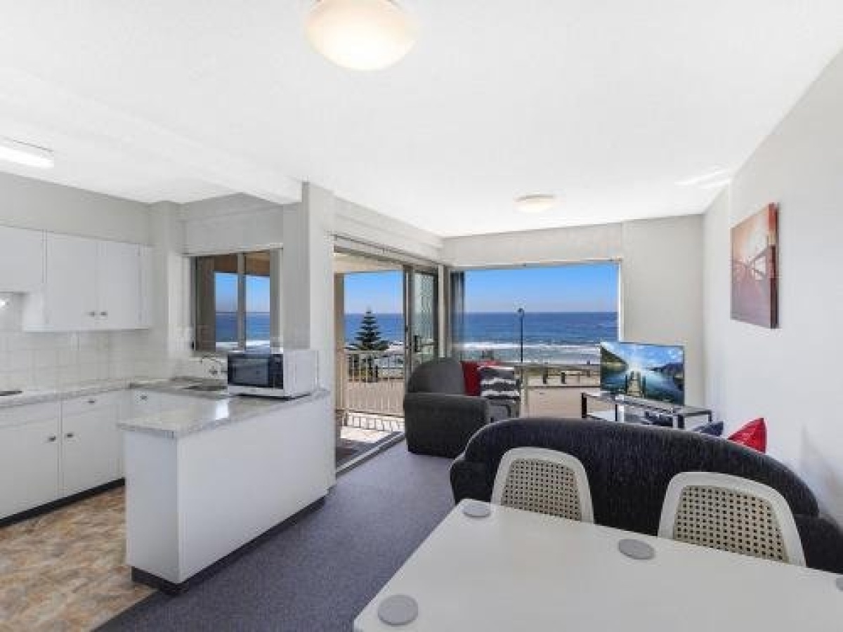 Docklands 1201p 2bed 1bath Water View