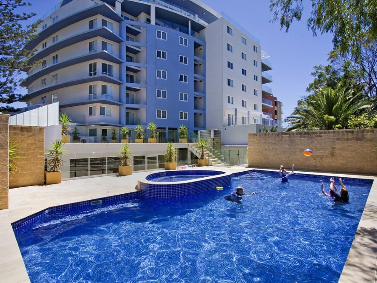 Sandy Cove Apartments