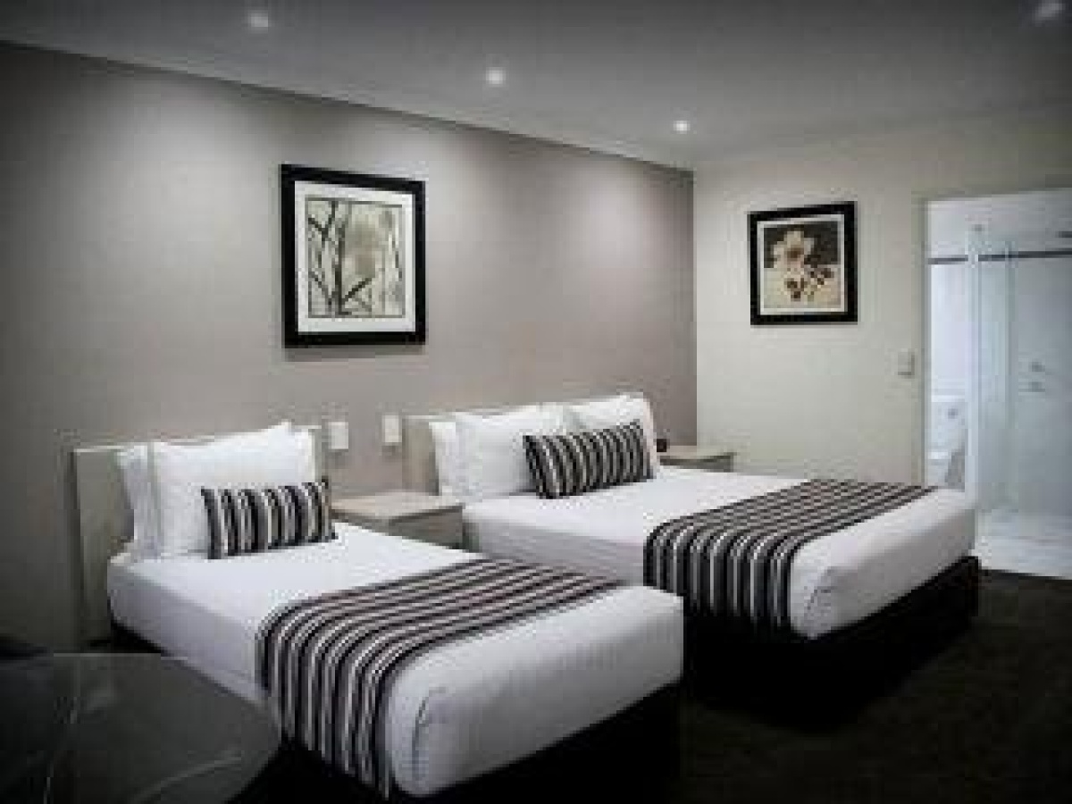 Central Caleula Motor Lodge