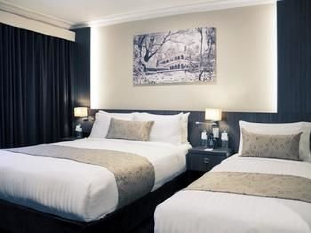 Mercure Orange