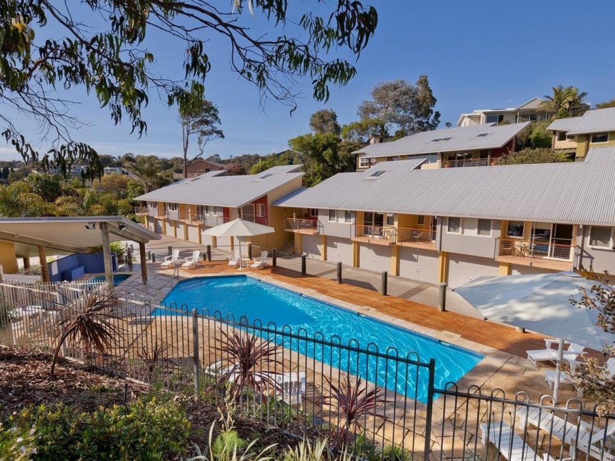 Tathra Beach House Holiday Apartments