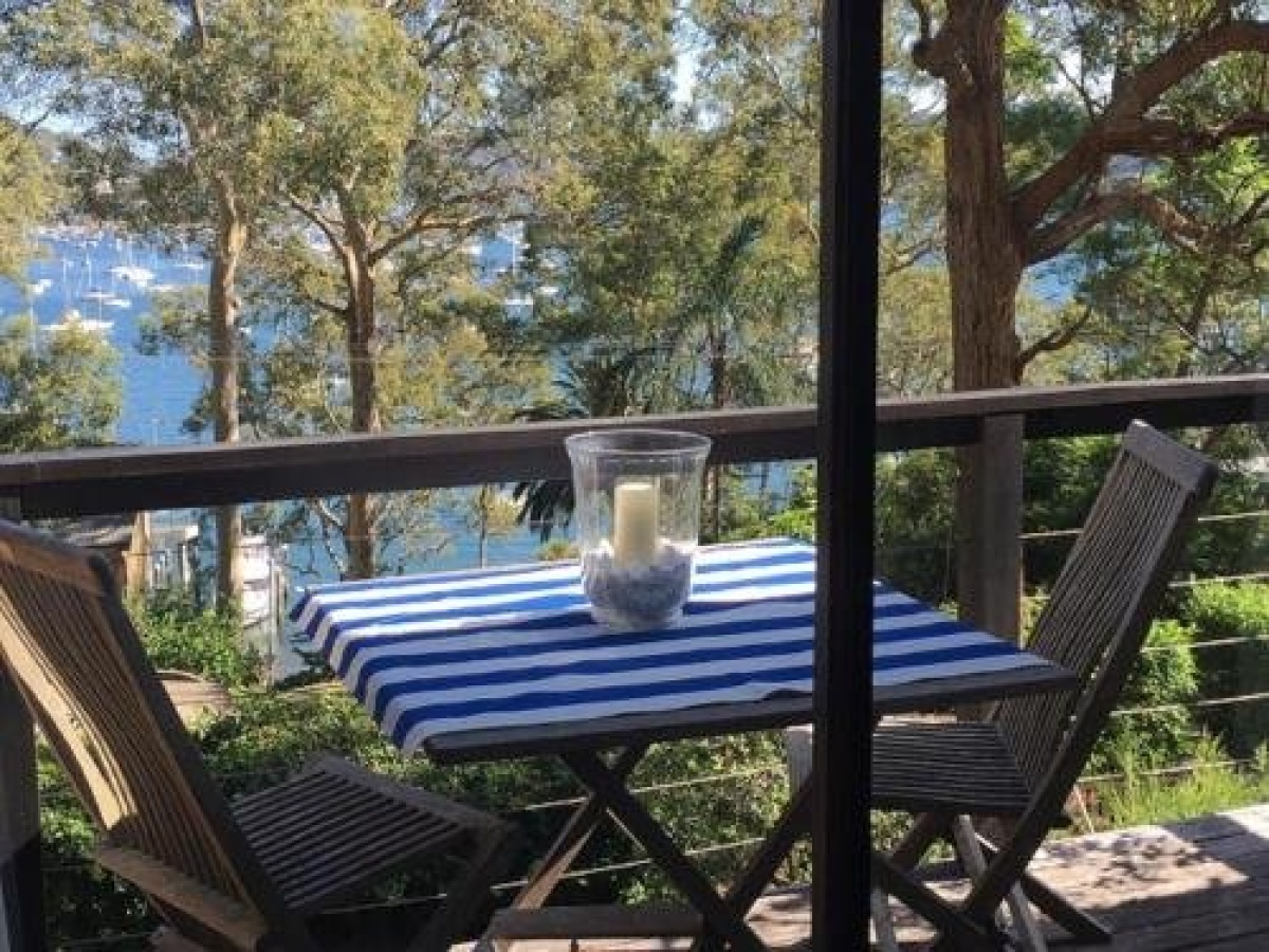 Refuge Cove On Pittwater, Clareville