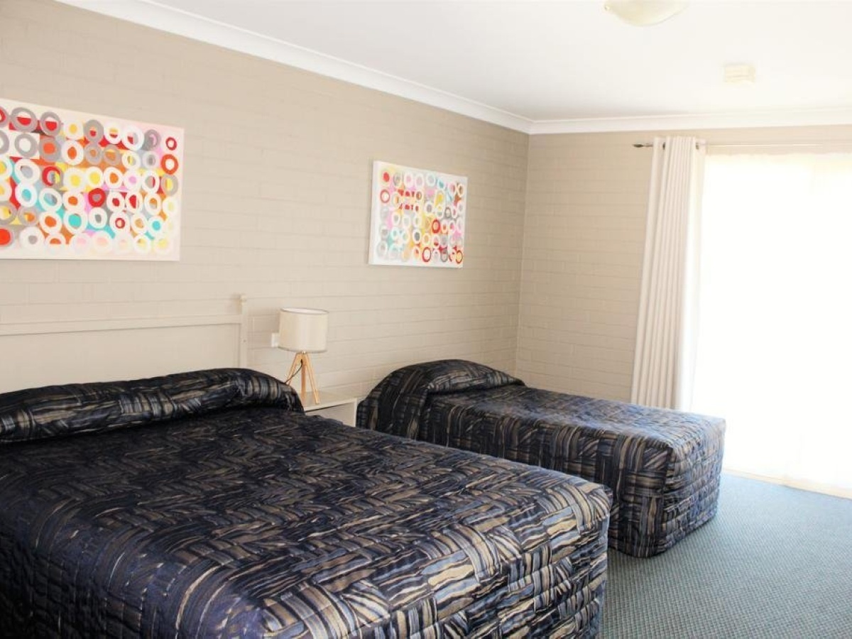 Canowindra Riverview Motel