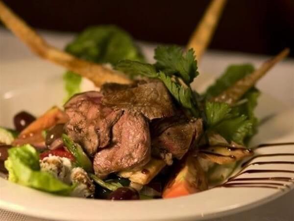 43 Below Bar & Restaurant