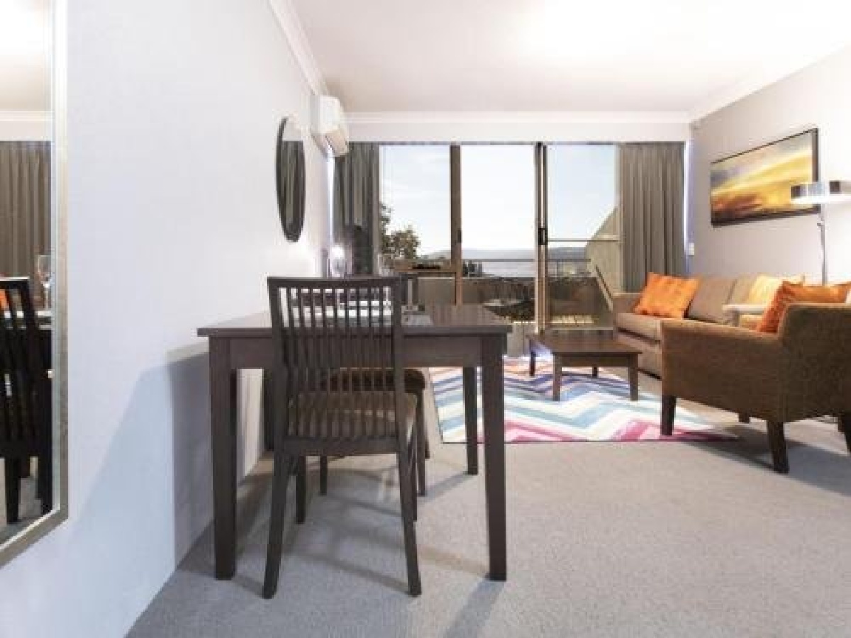 Horizons Holiday Apartments