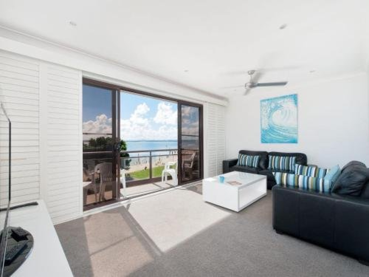 Coles Bay Waterfronter 2