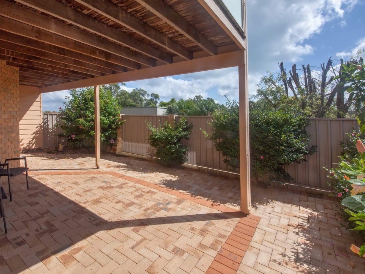 3-Bedroom Villa -Moy at Nelson Bay, 2/30 Thurlow Avenue – FREE WIFI
