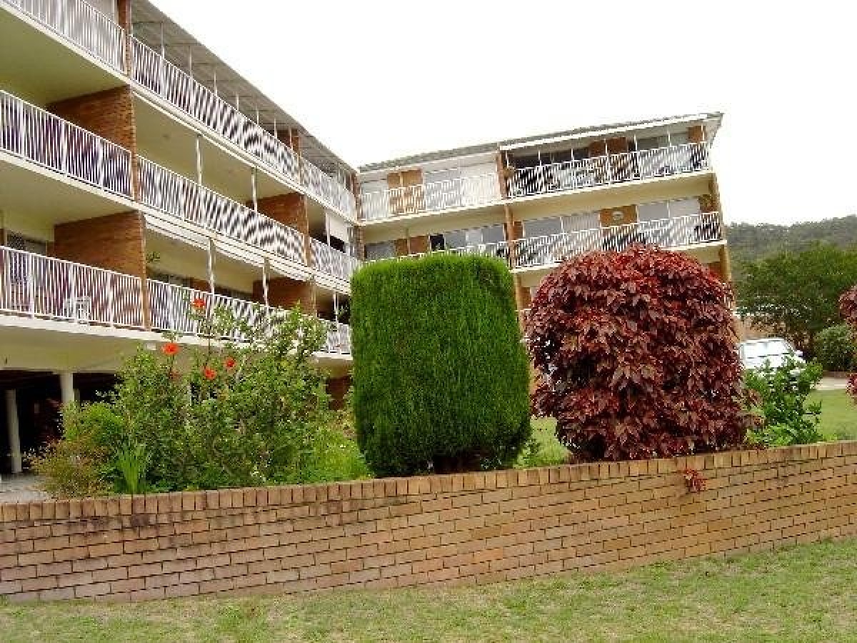 2-Bedroom Apartment -Teramby Court, Unit 15