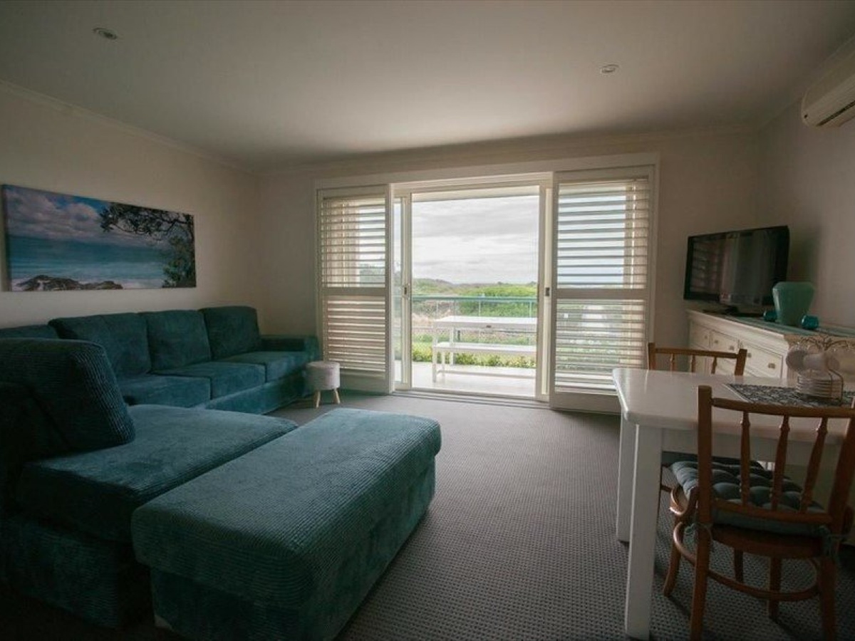 Beach Bliss – 1 Bedroom Spa Apt