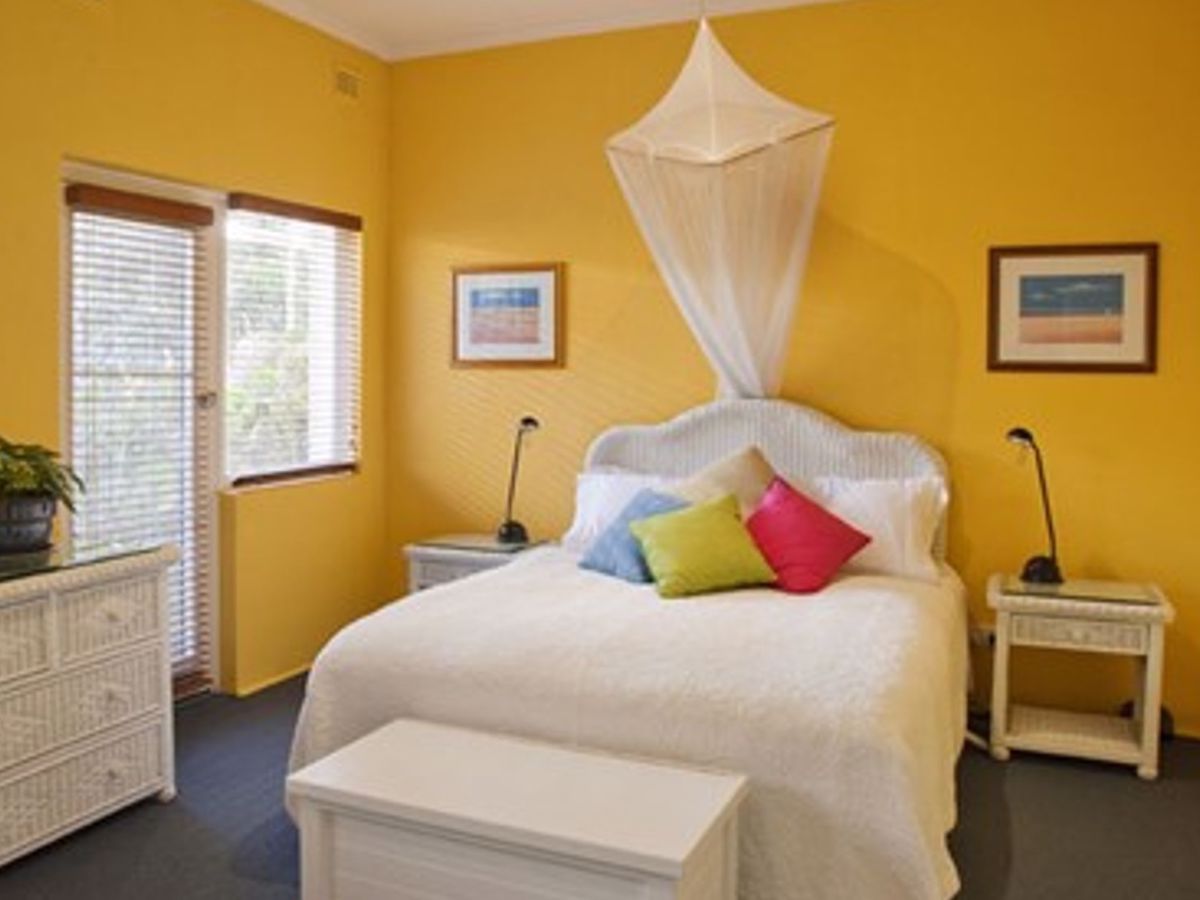 Corner Manor Leura
