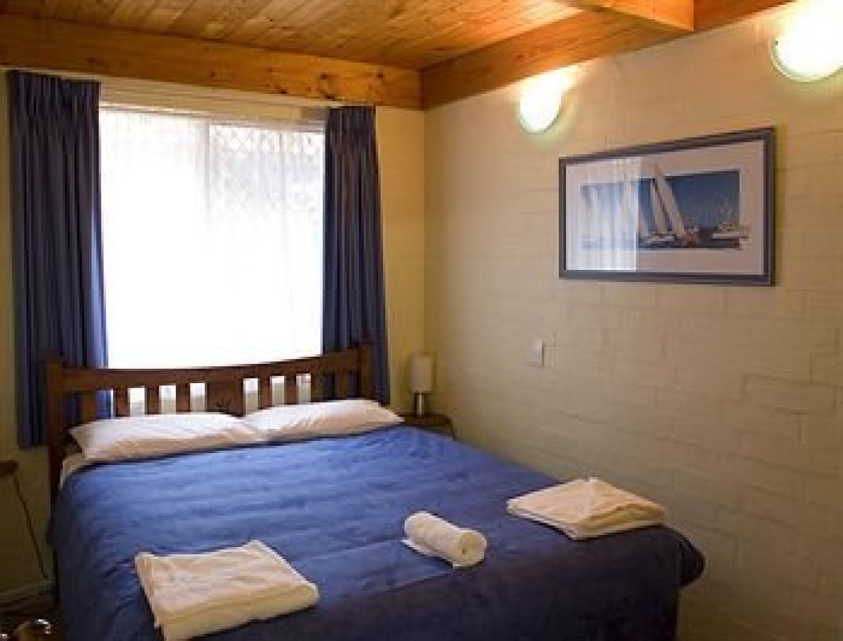 Mandurah Motel & Apartments