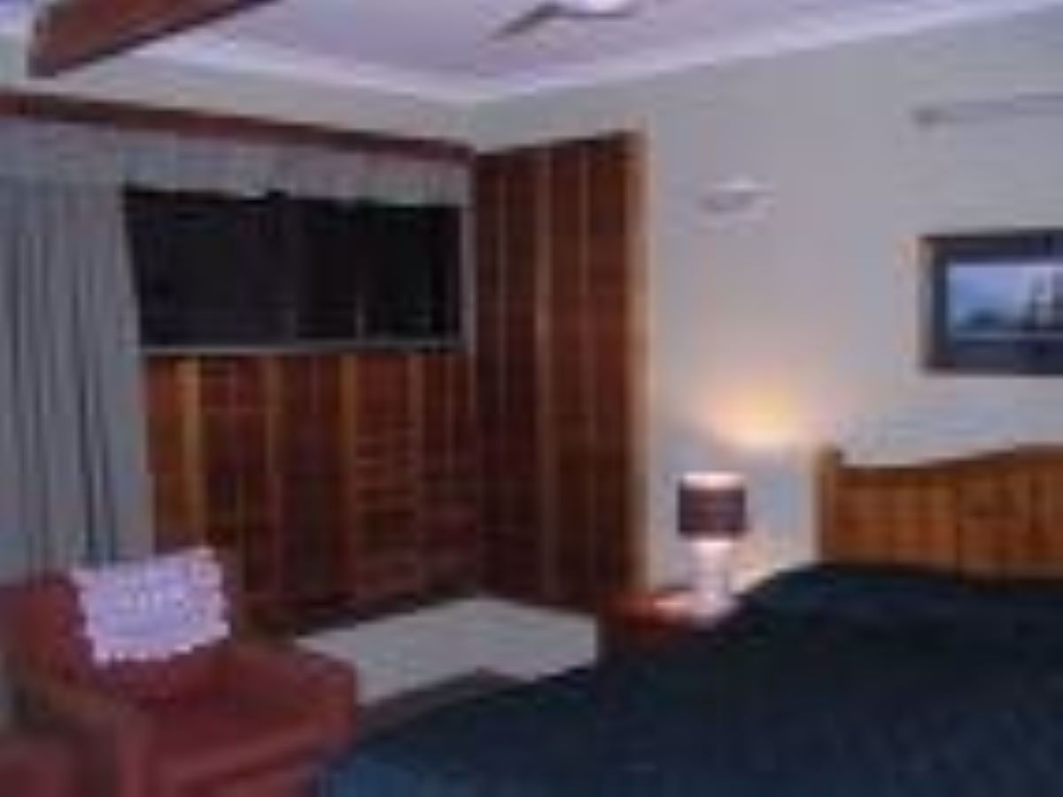 Coast Apartment 3