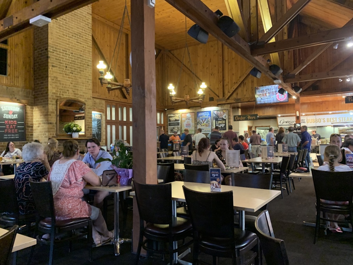 Macquarie Inn