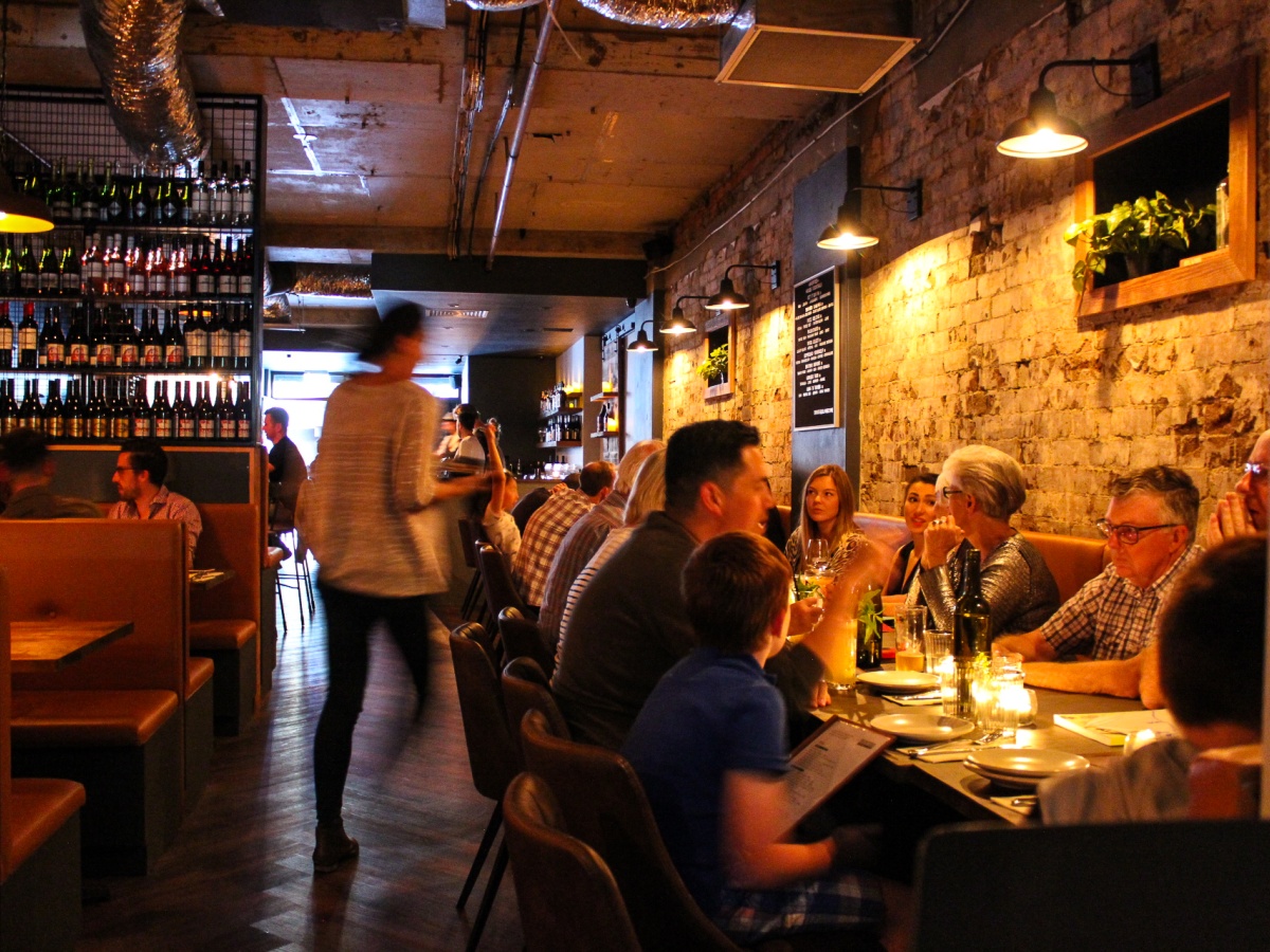 SHORTIES BAR & DINING