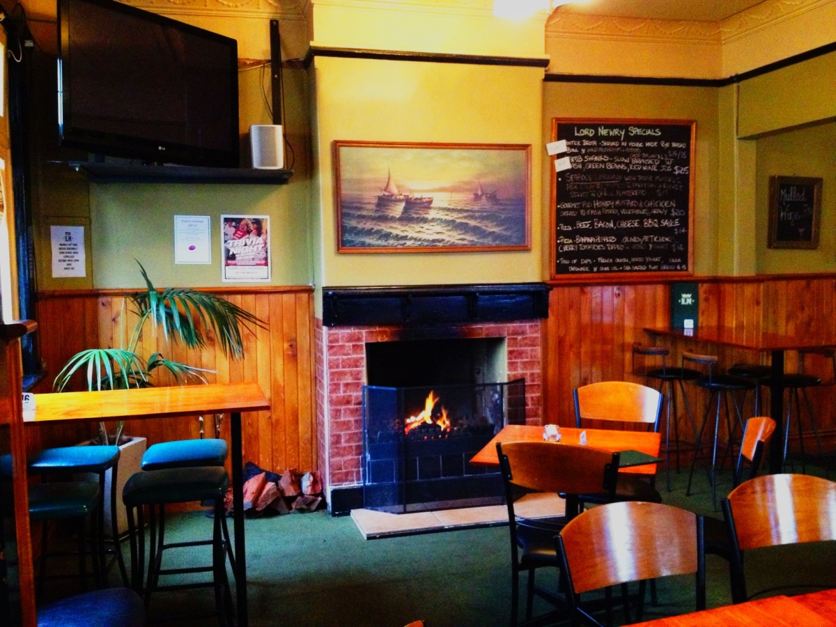 Lord Newry Hotel
