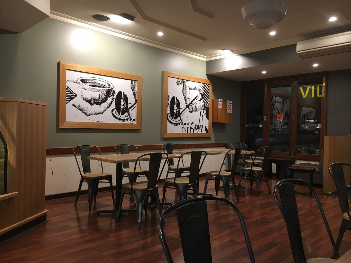 Gloria Jean’s Coffees, Glen Waverley