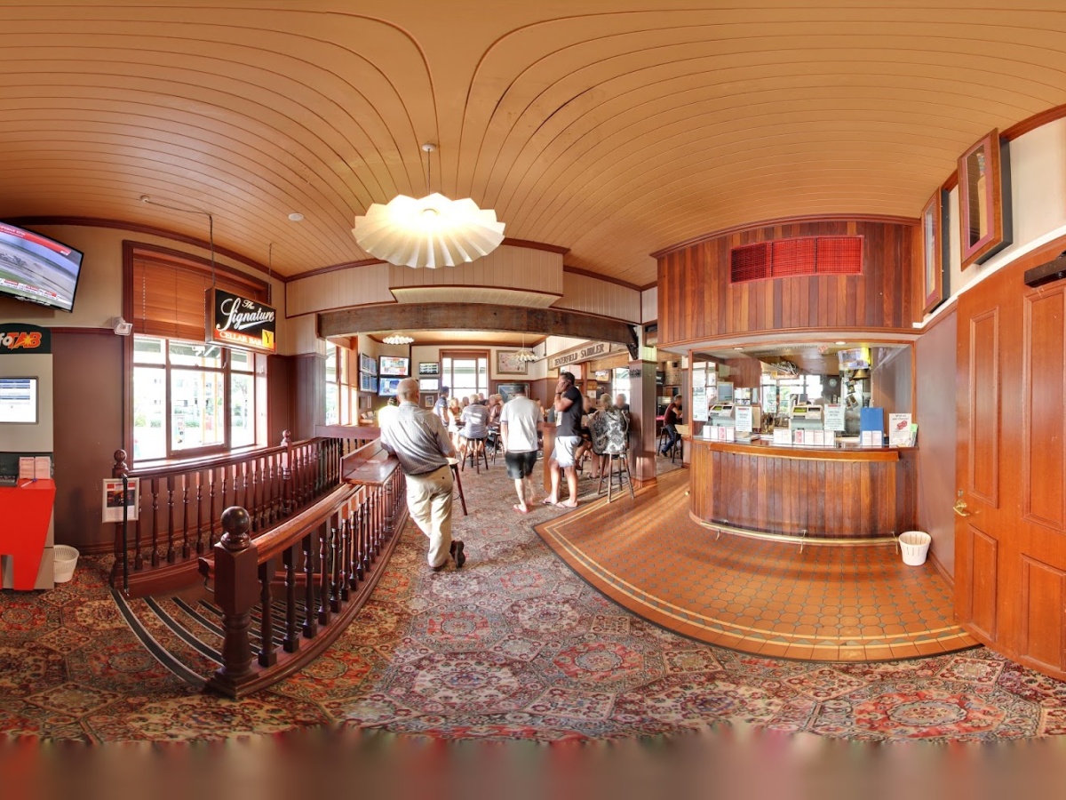 Story Bridge Hotel