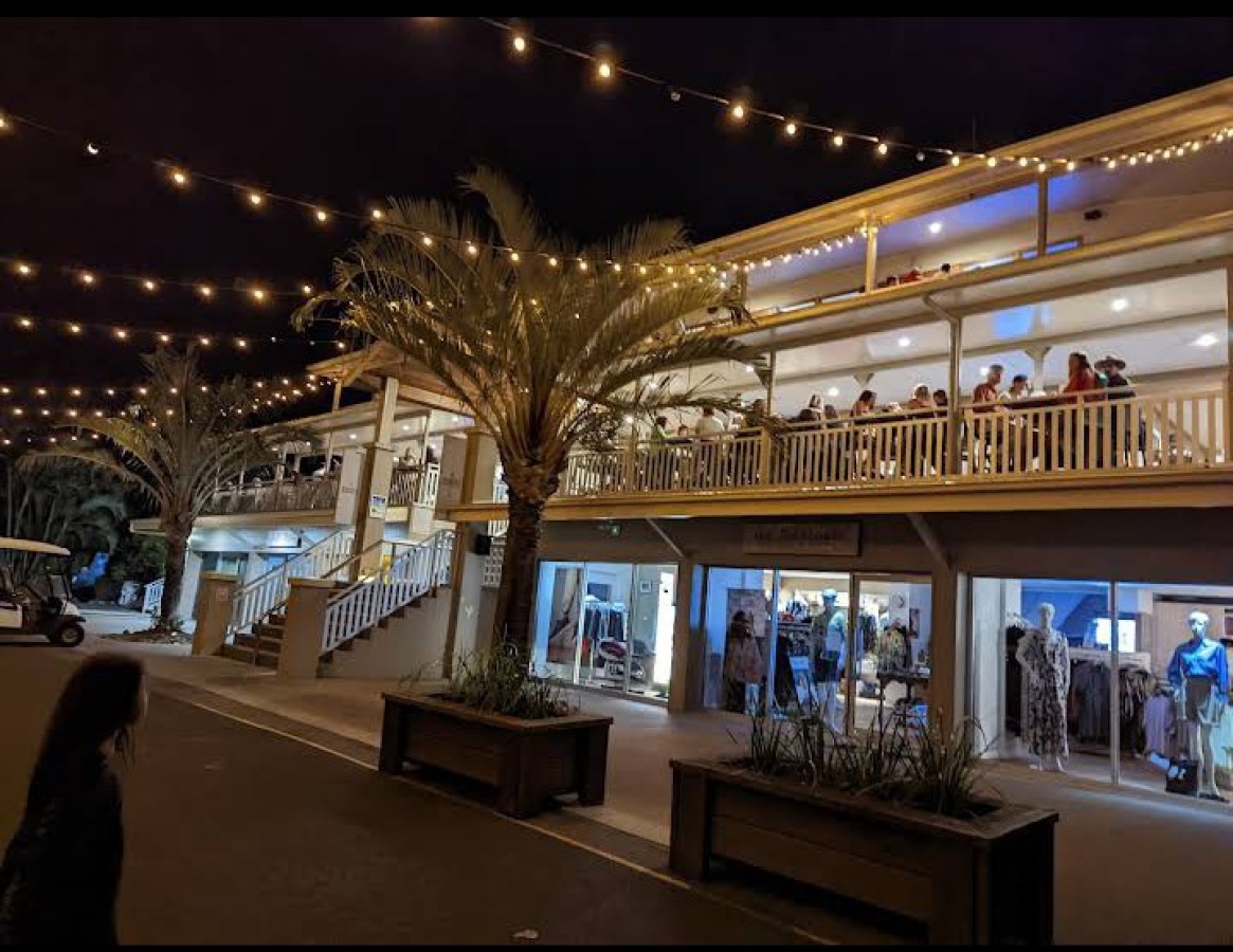Marina Tavern