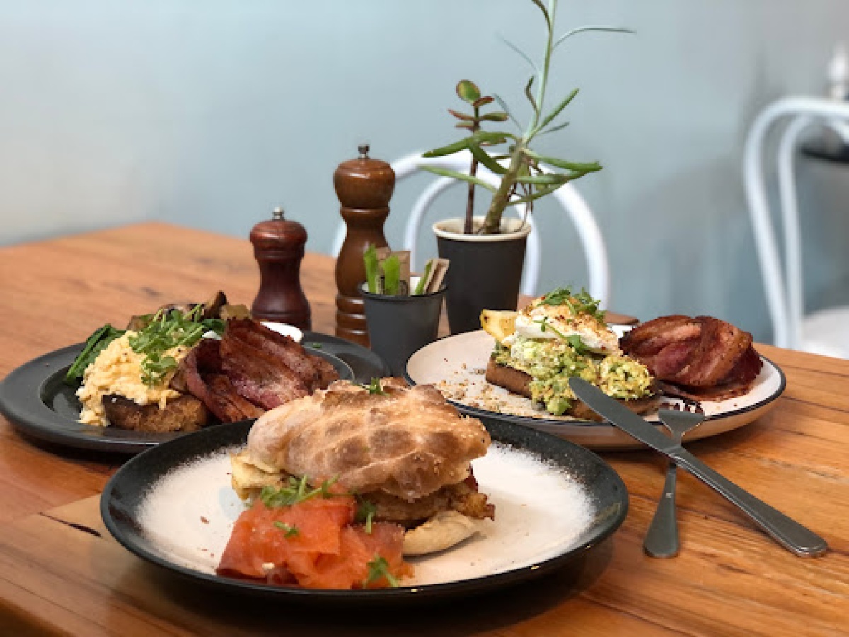 Letterbox Café