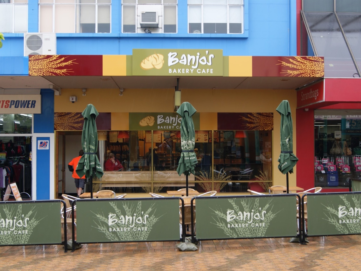 Bakery & Cafe – Banjo’s Devonport