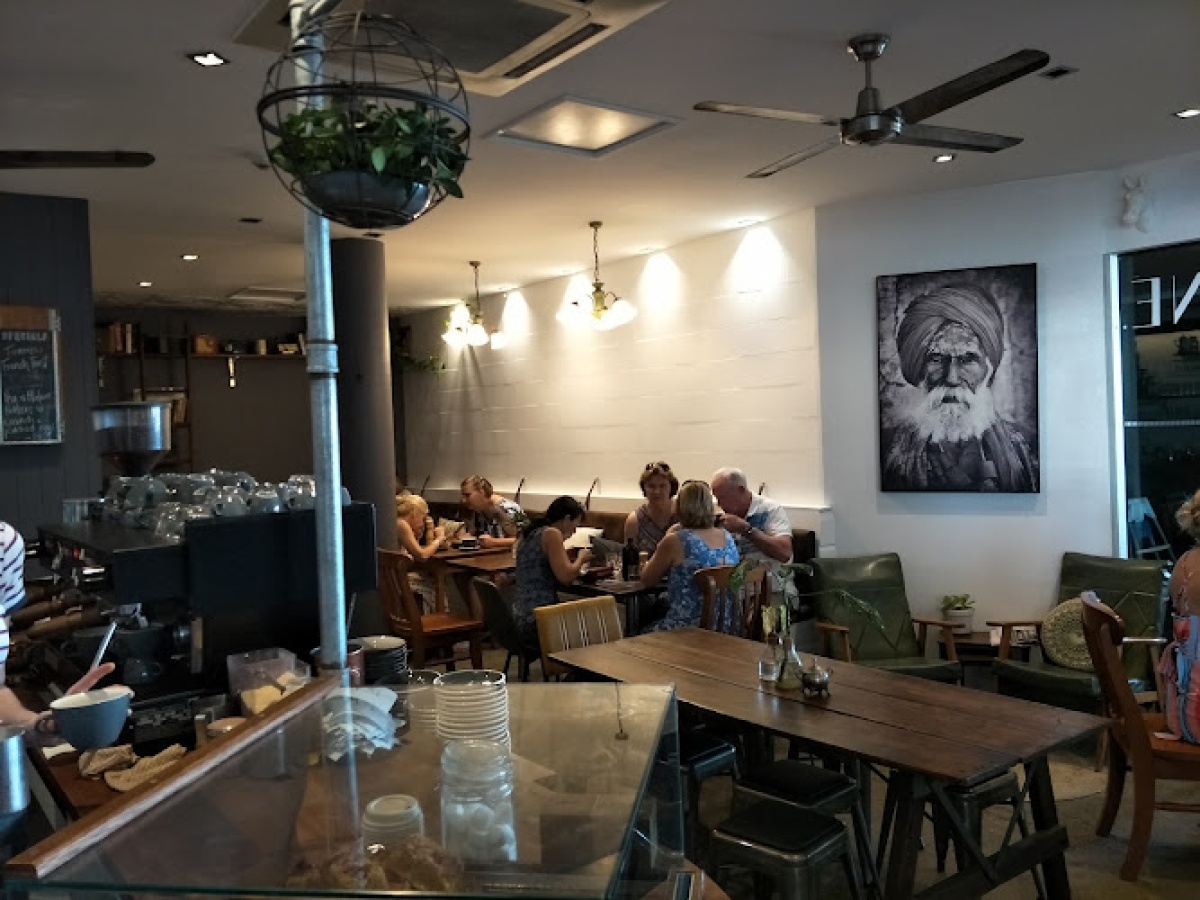 Penny Lane Lennox, Lennox Head