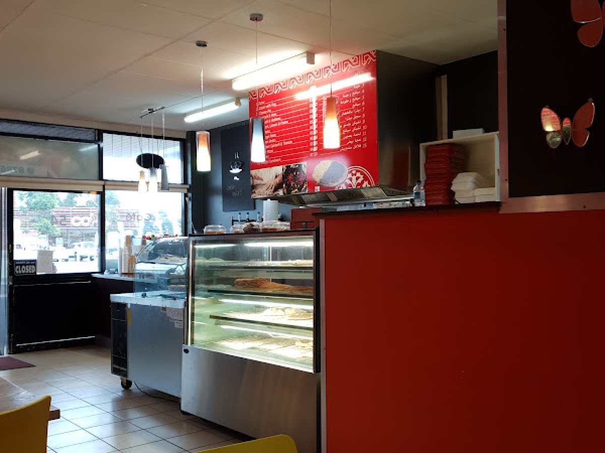 Nouh Bakery And Cafe