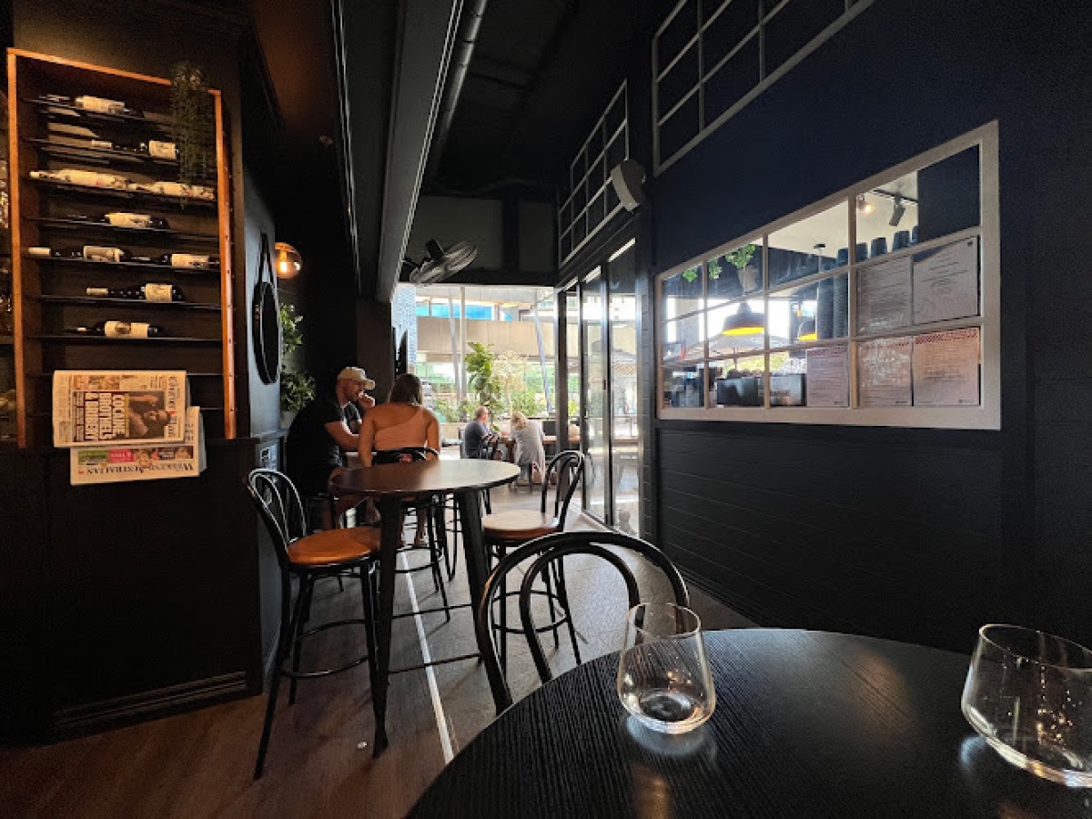 Das Haus Cafe & Bar