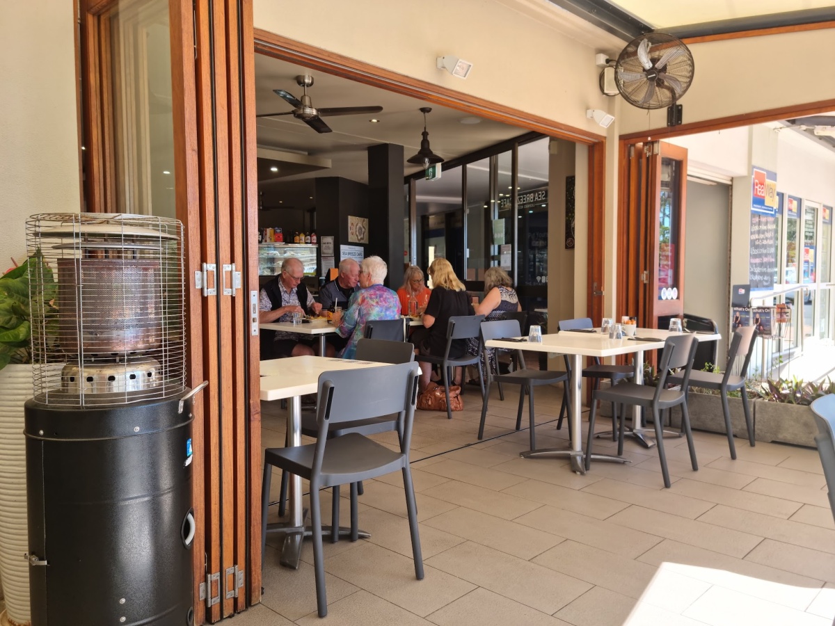 Sea Breeze Cafe Hervey Bay, Hervey Bay