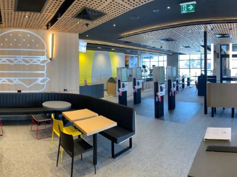 389867 lrg 1 768x576