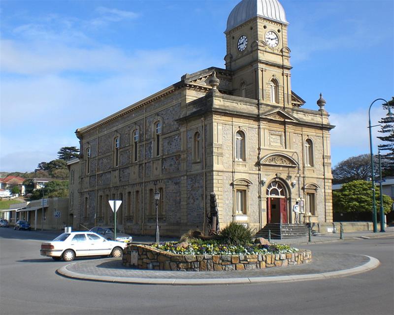 Albany Town Hall