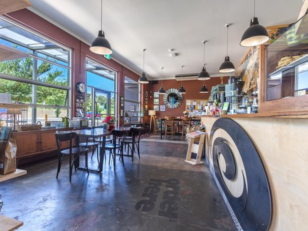The Naked Bean Coffee Roasters, Mira Mar