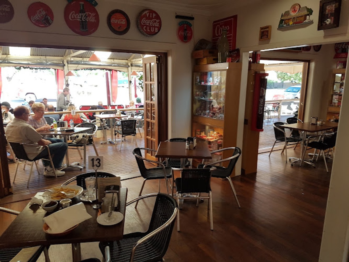 The Cola Café and Museum